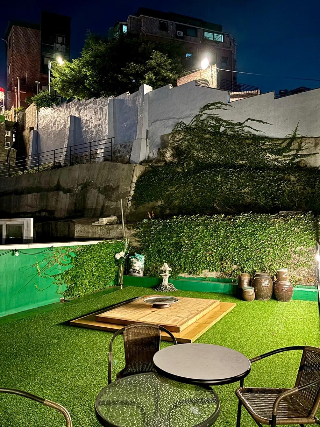 Look Home Guesthouse Сеул Екстер'єр фото