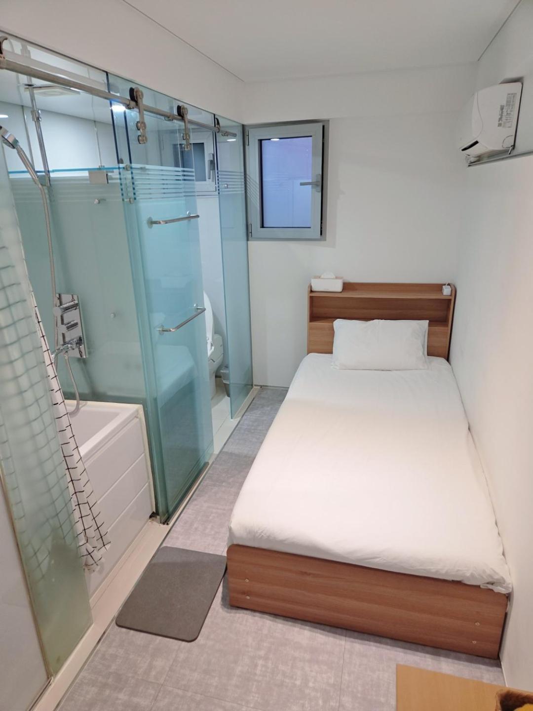 Look Home Guesthouse Сеул Екстер'єр фото